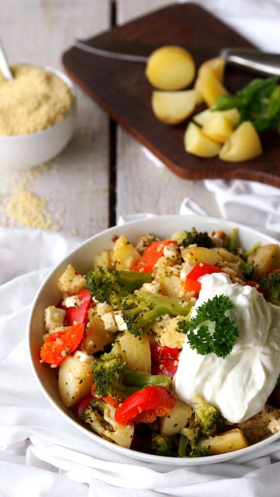 Gemüsepfanne mit Couscous und Mozzarella